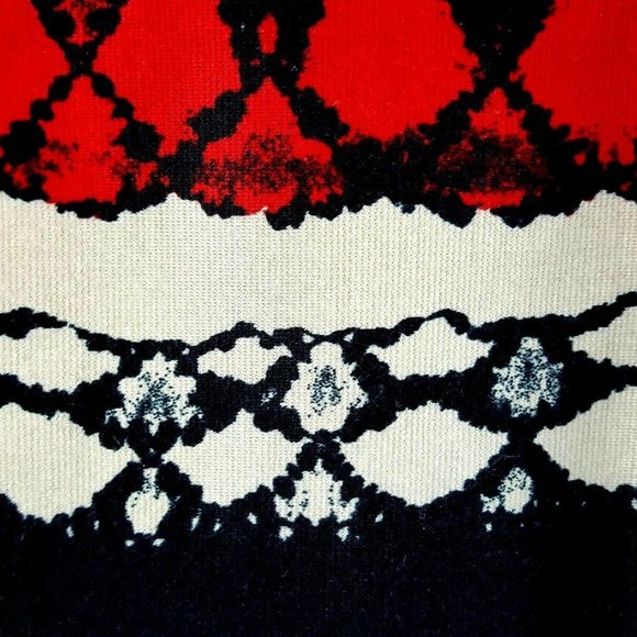 DN Design Pleated Cropped Jacket - Picture 8 of 8